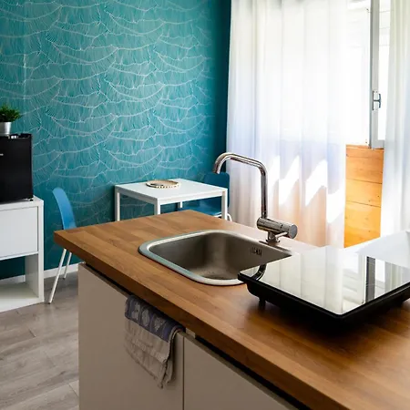 Lush Escape - Hottube And Sauna Apartment Bari