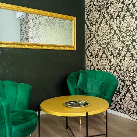 Lush Escape - Hottube And Sauna Apartamento