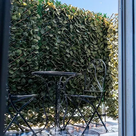 Lush Escape - Hottube And Sauna * Μπάρι