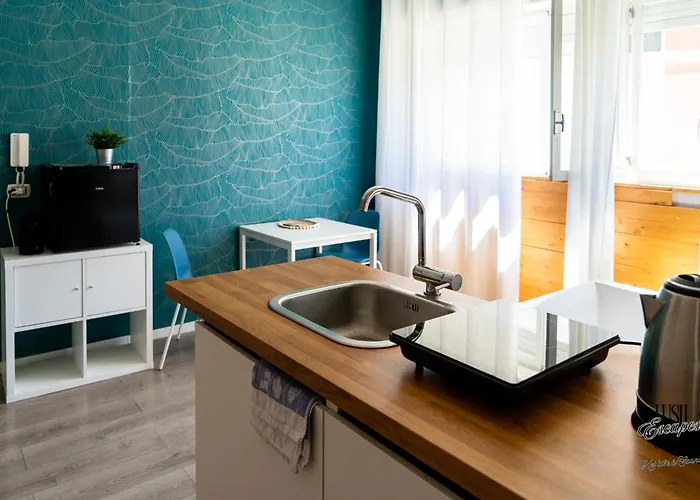 Lush Escape - Hottube And Sauna Apartment Bari
