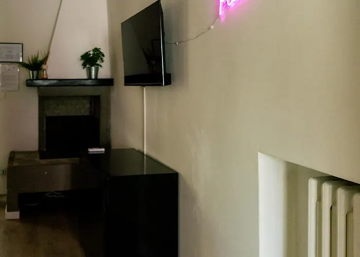 Lush Escape - Hottube And Sauna * בארי