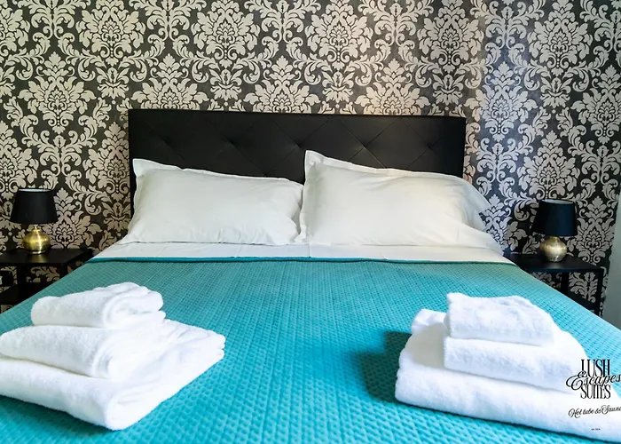 דירה Lush Escape - Hottube And Sauna *