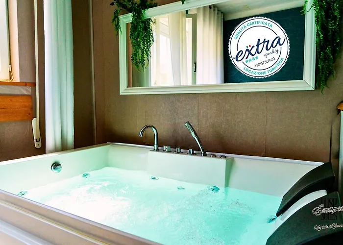 דירה Lush Escape - Hottube And Sauna בארי